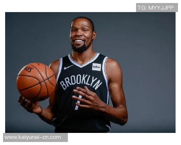 凯文杜兰特的篮球传奇之路与未来发展展望 凯文杜兰特的篮球传奇之路与未来发展展望